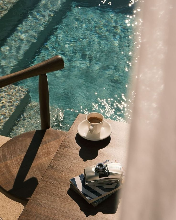 SupperClub lifestyle membership poolside moment